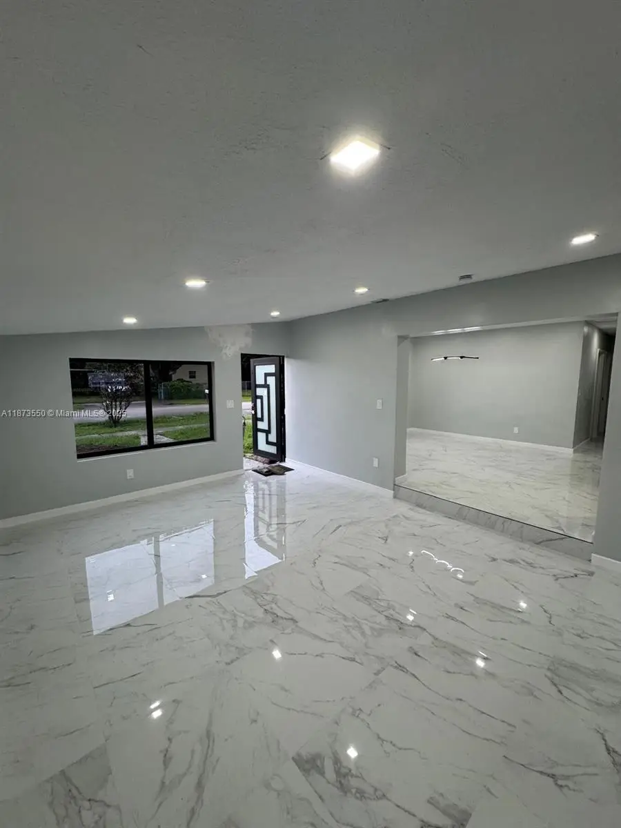 4120 SW 31st Dr, West Park, FL 33023 - Image #3