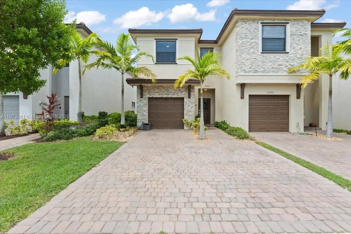 25110 SW 108th Ave, Homestead, FL 33032 - Image #1