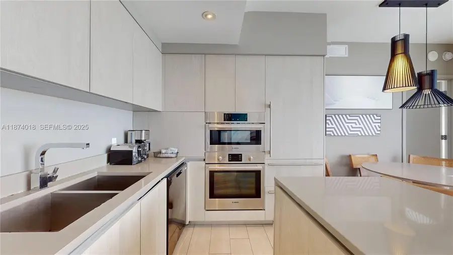 4010 S Ocean Dr #R1004, Hollywood, FL 33019 - Image #2