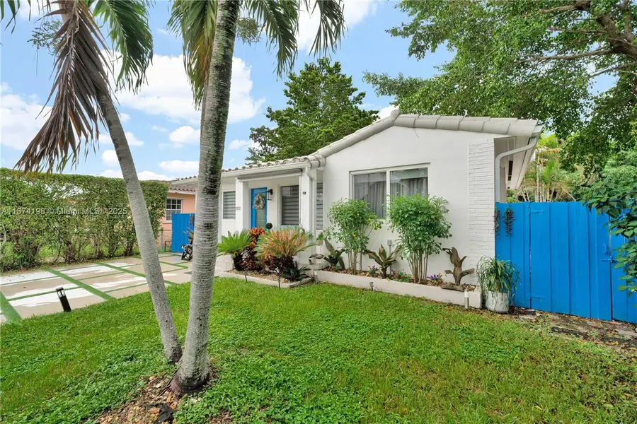 3925 SW 61st Ave, Miami, FL 33155 - Image #3