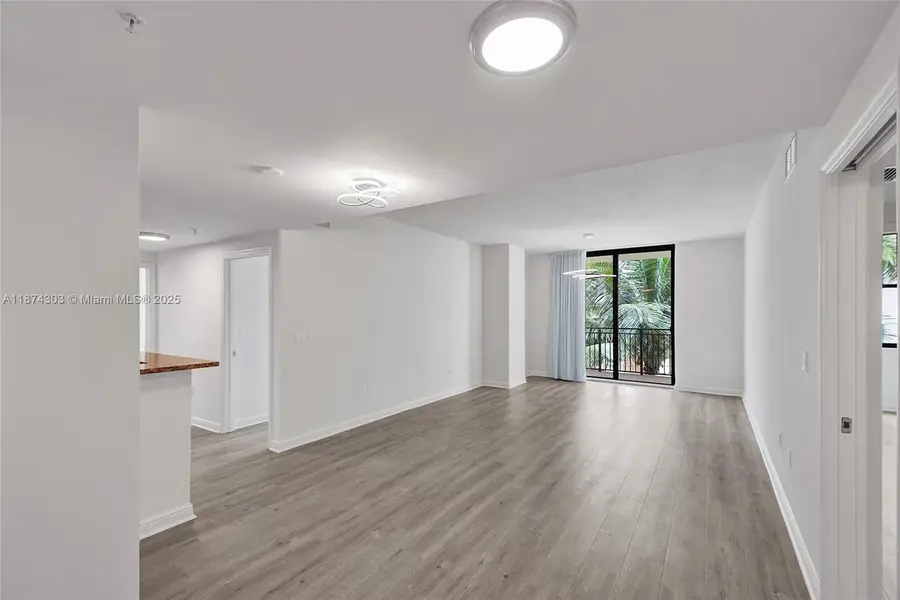 888 S Douglas Rd #304, Coral Gables, FL 33134 - Image #3