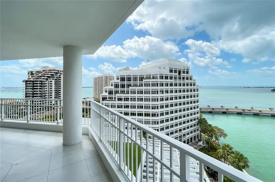 701 Brickell Key Blvd #1512, Miami, FL 33131 - Image #2