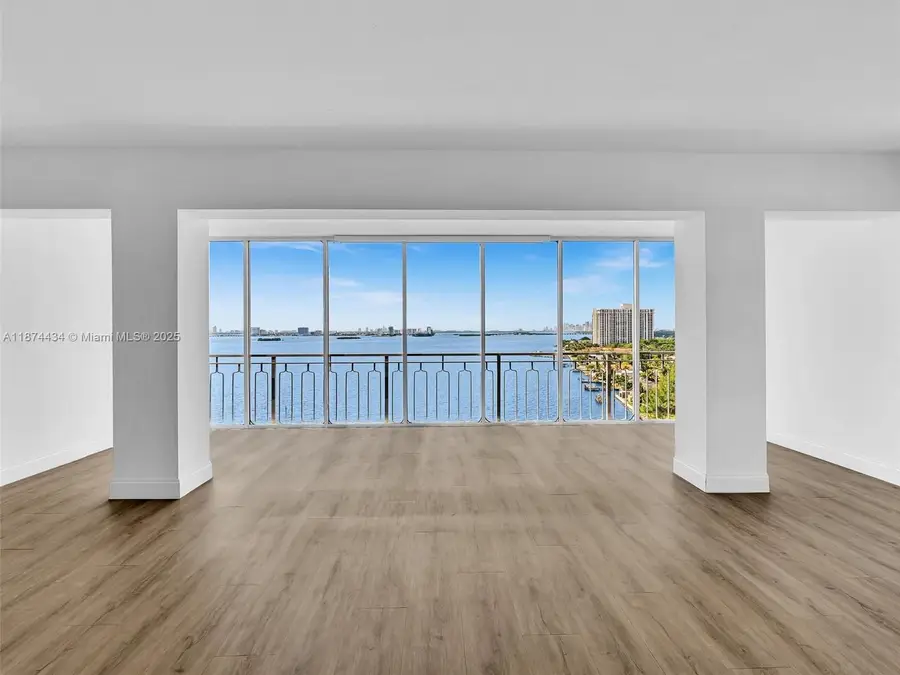 11111 Biscayne Blvd #14G, Miami, FL 33181 - Image #2