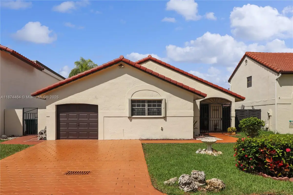 10428 SW 118th Pl, Miami, FL 33186 - Image #1