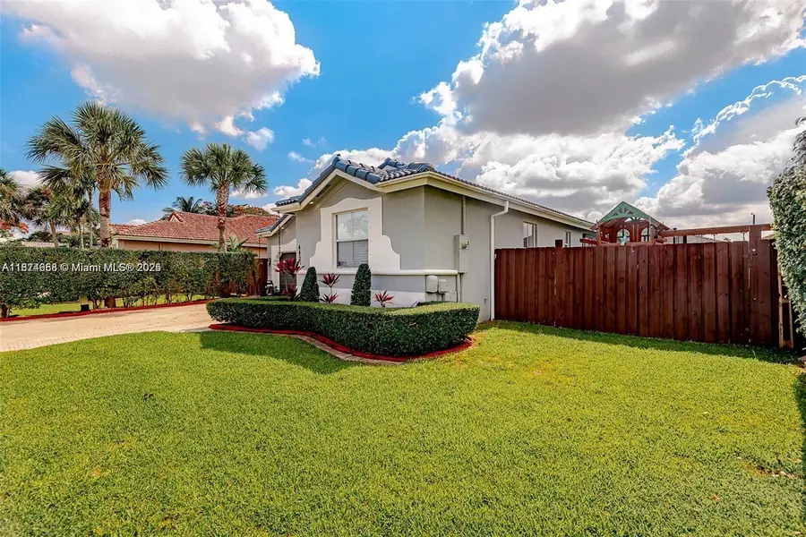 4457 SW 160th Ct, Miami, FL 33185 - Image #2