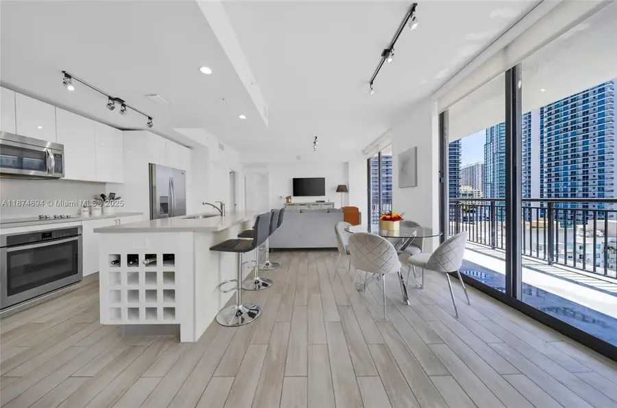 999 SW 1st Ave #1903, Miami, FL 33130 - Image #3