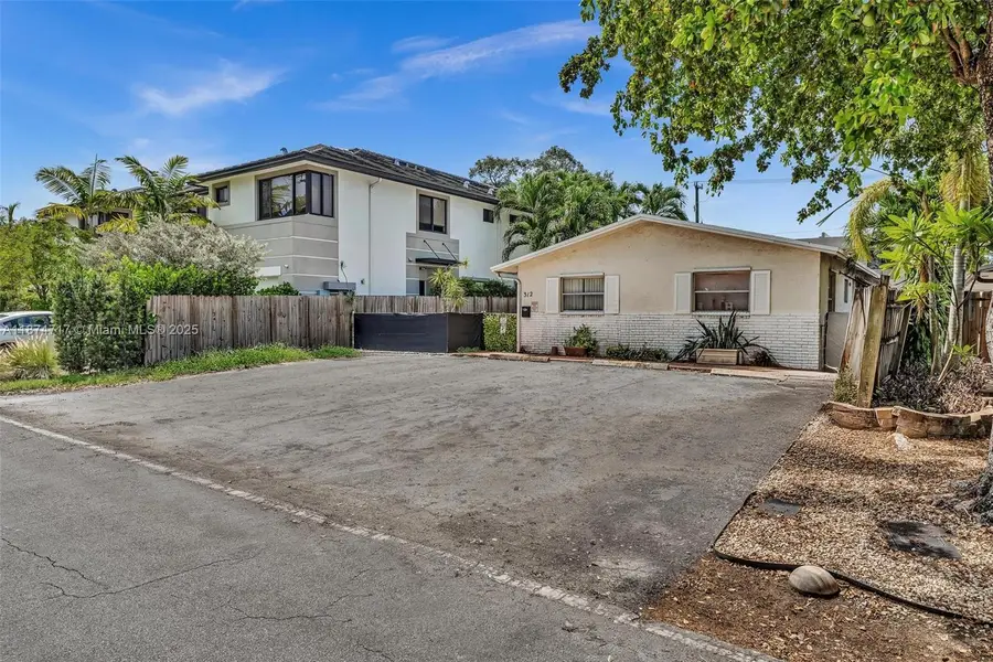 312 SW 9th St, Fort Lauderdale, FL 33315 - Image #2