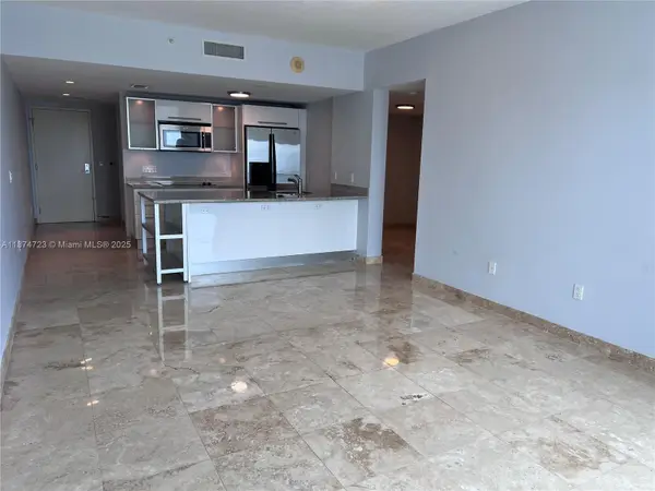 185 SW 7th St #4204, Miami, FL 33130