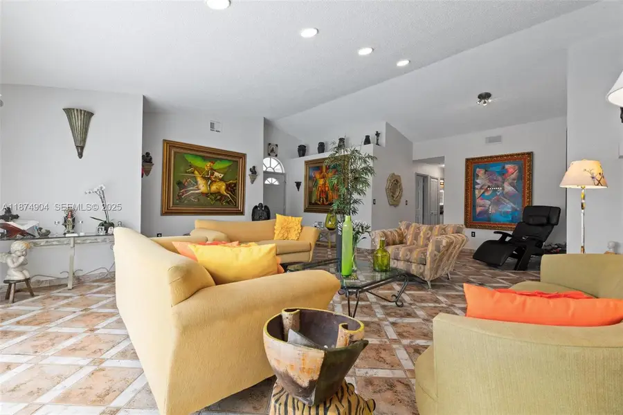 16034 SW 83rd Ter, Miami, FL 33193 - Image #3