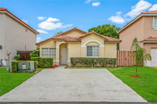 21472 SW 87th Pl, Cutler Bay, FL 33189