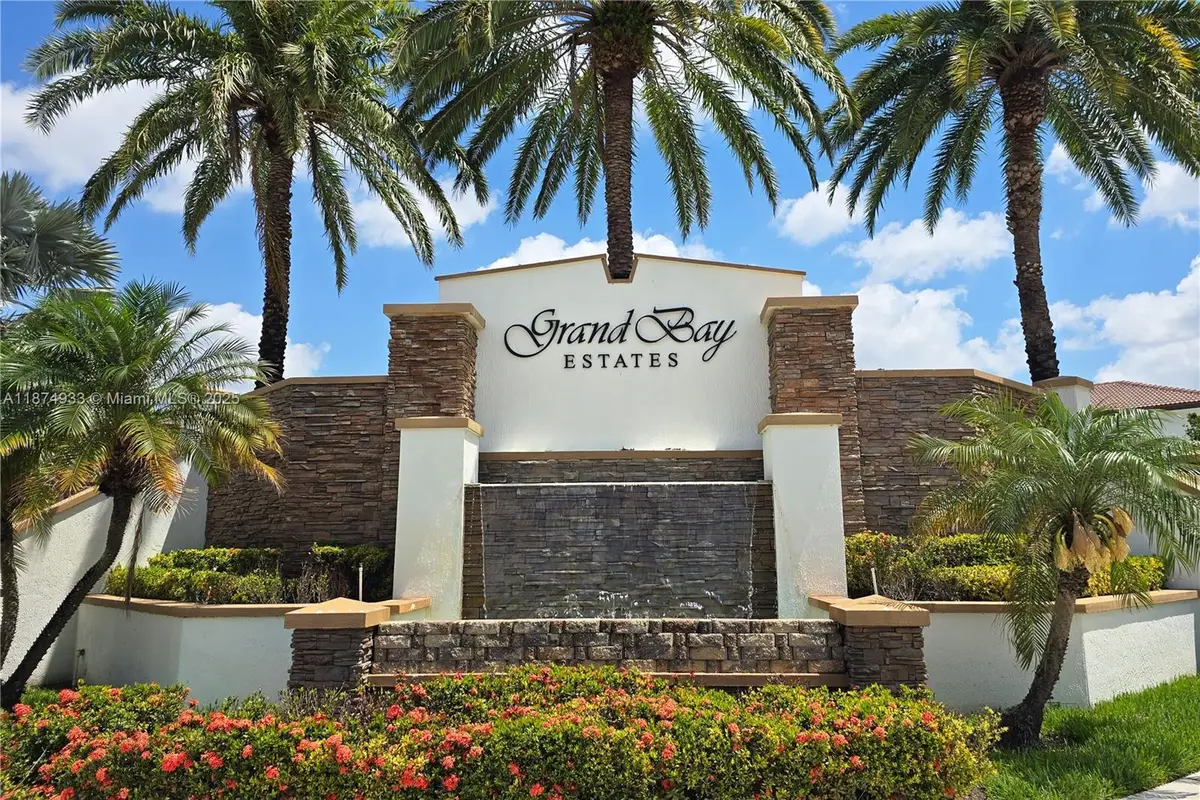 9871 NW 88th Ter, Doral, FL 33178 - Image #1