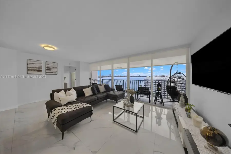 7601 E Treasure Dr #1422, North Bay Village, FL 33141 - Image #3