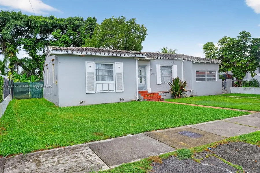 2850 NW 4th St, Miami, FL 33125 - Image #2