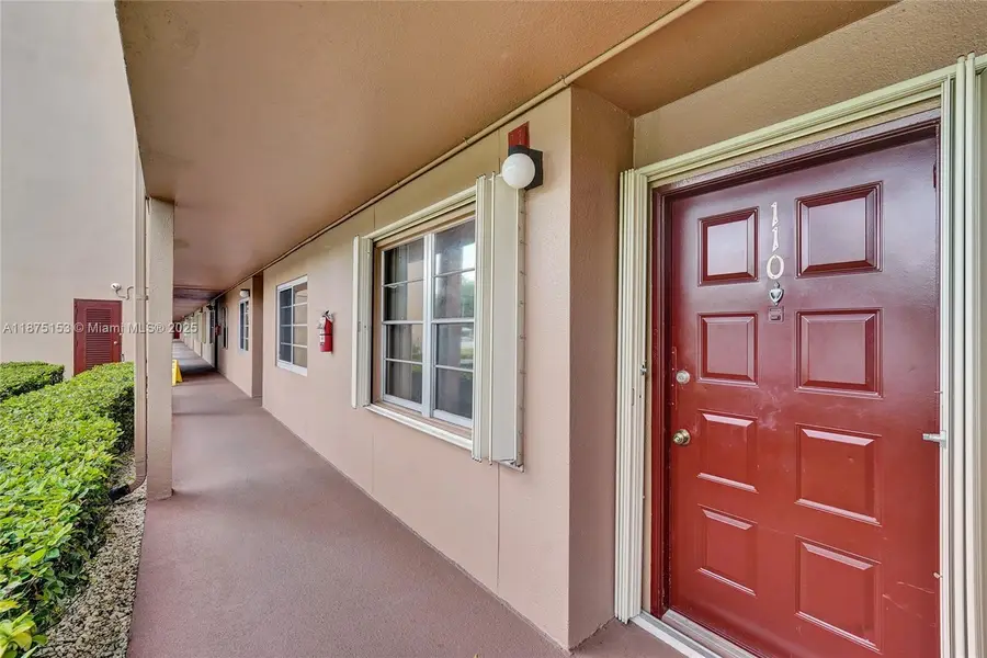 300 SW 130th Ter #110B, Pembroke Pines, FL 33027 - Image #3