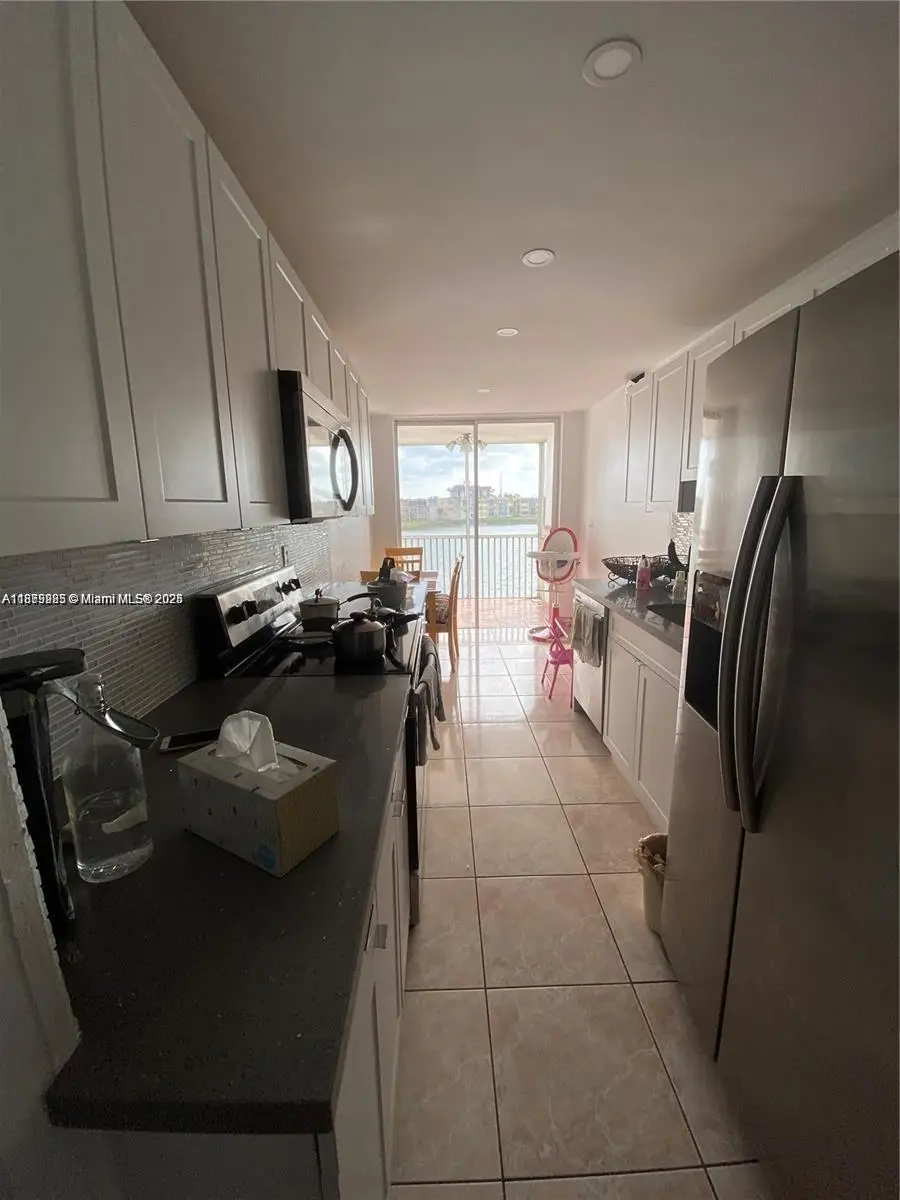 1670 NE 191st St #315-3, Miami, FL 33179 - Image #3