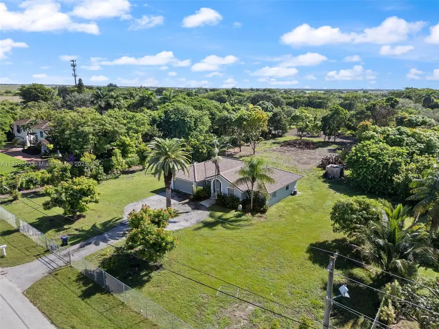 16035 SW 173rd Ave, Miami, FL 33187 - Image #2