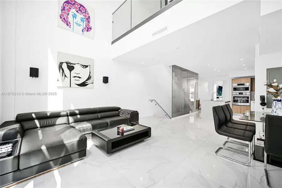 455 NE 39th St #205, Miami, FL 33137 - Image #2