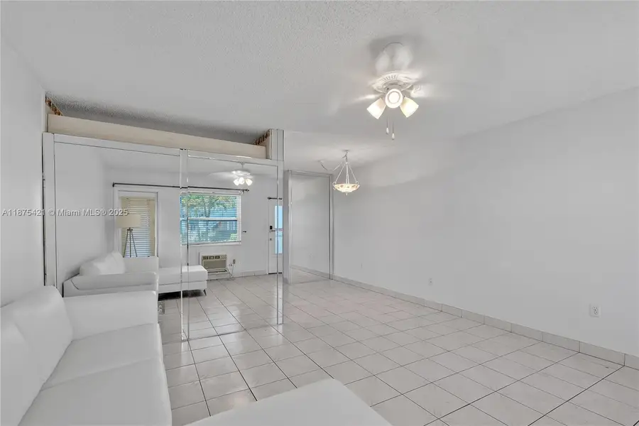 15610 NE 6th Ave #5C, Miami, FL 33162 - Image #3