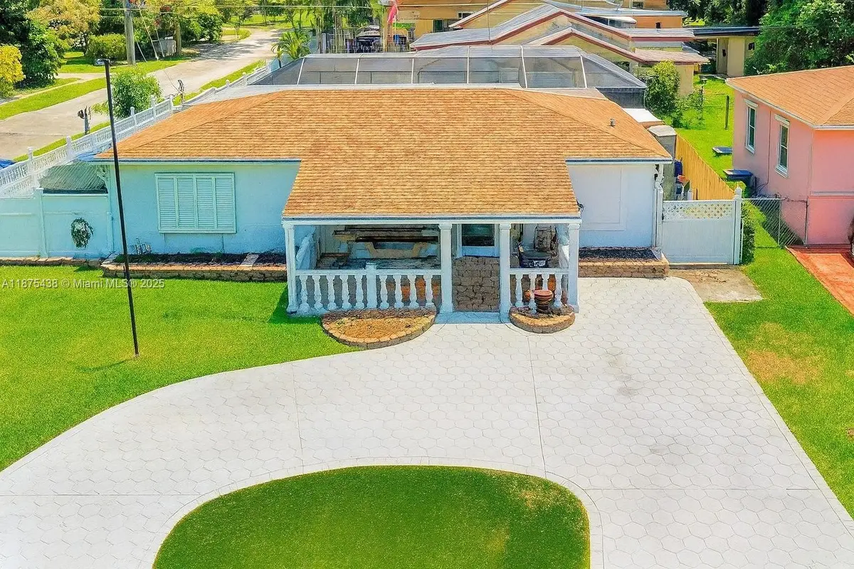 480 NE 109th St, Miami, FL 33161 - Image #1