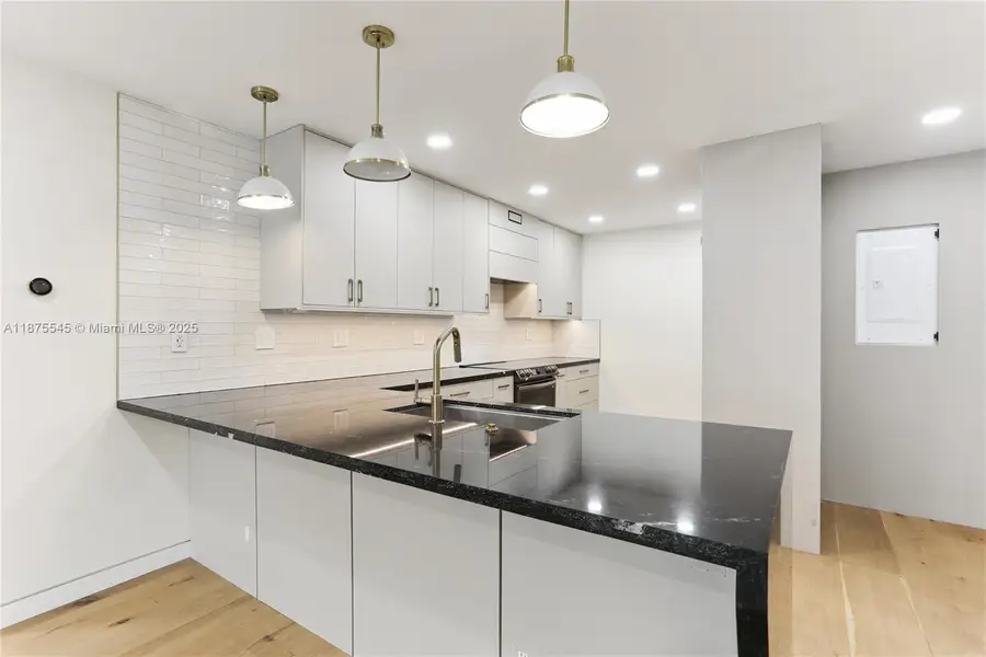 100 Edgewater Dr #142, Coral Gables, FL 33133 - Image #2