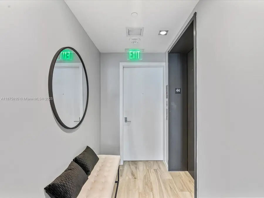 801 S Miami Ave #4402, Miami, FL 33130 - Image #2