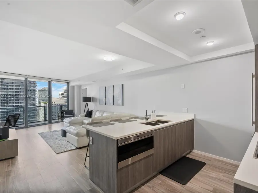 801 S Miami Ave #4402, Miami, FL 33130 - Image #3