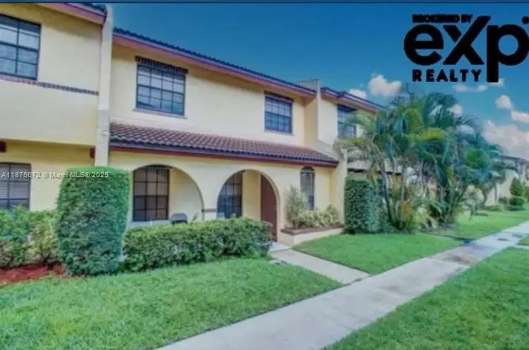 2627 NW 47th Ter #206, Lauderdale Lakes, FL 33313 - Image #2