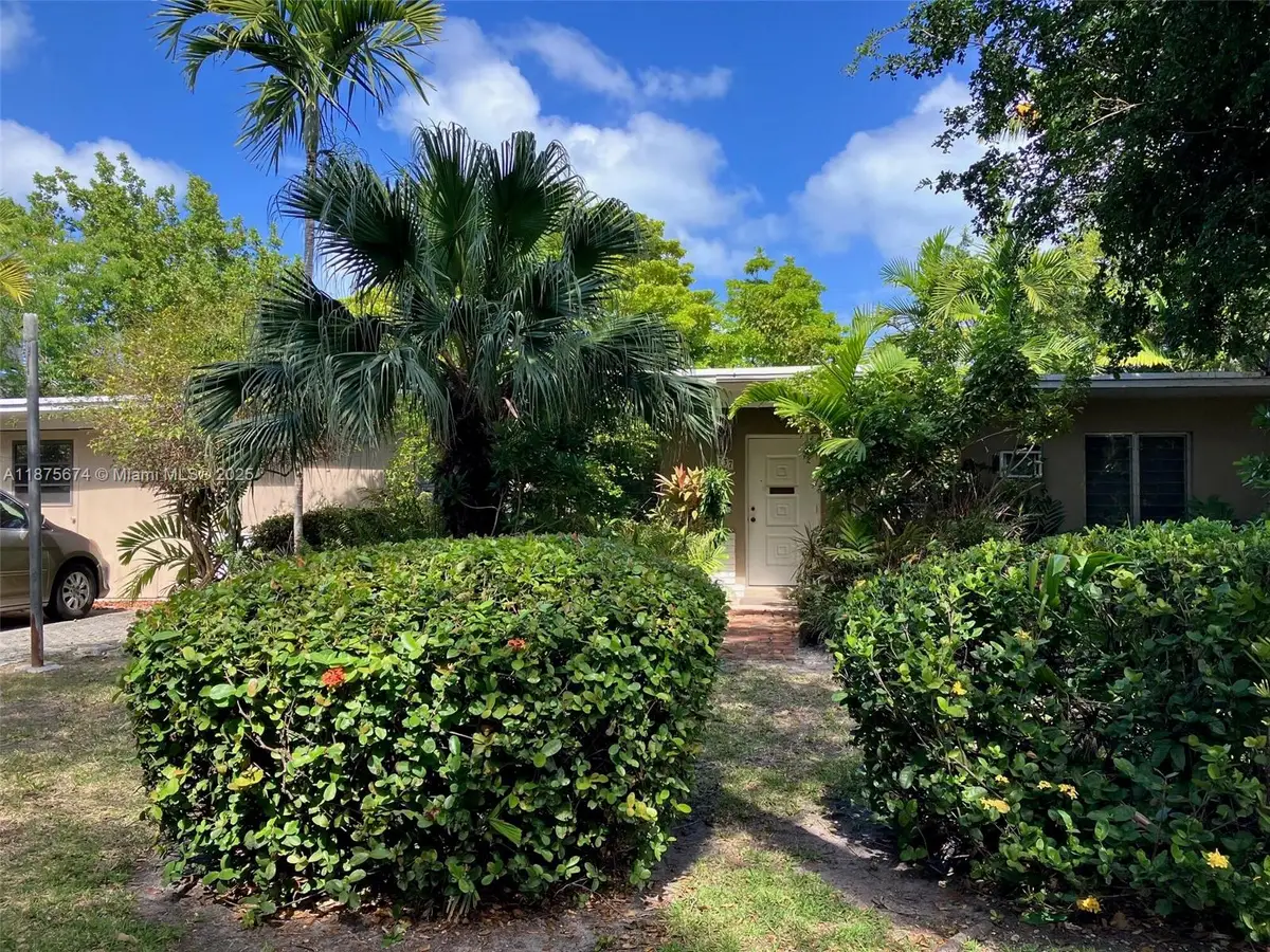 737 Woodcrest Rd, Key Biscayne, FL 33149 - Image #1