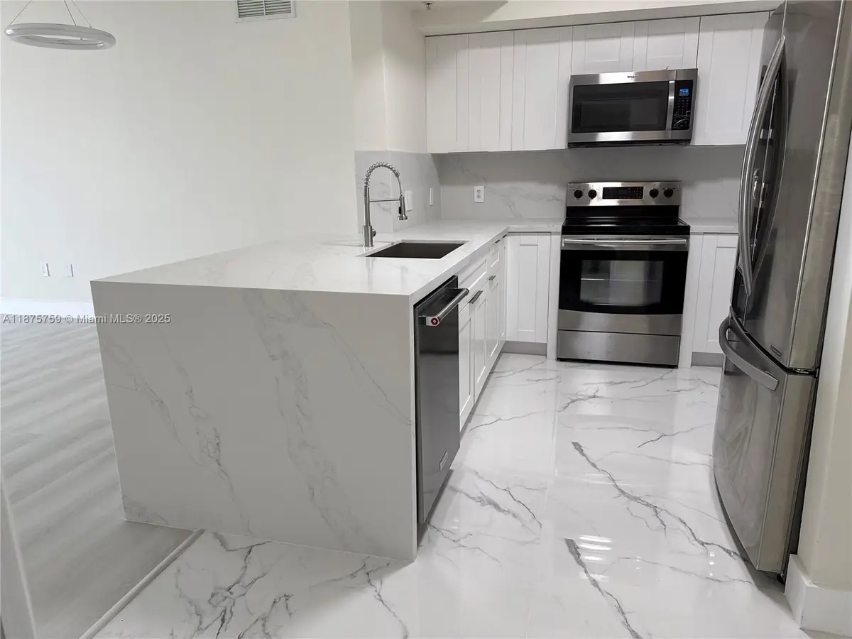 888 S Douglas Rd #1502, Coral Gables, FL 33134 - Image #1