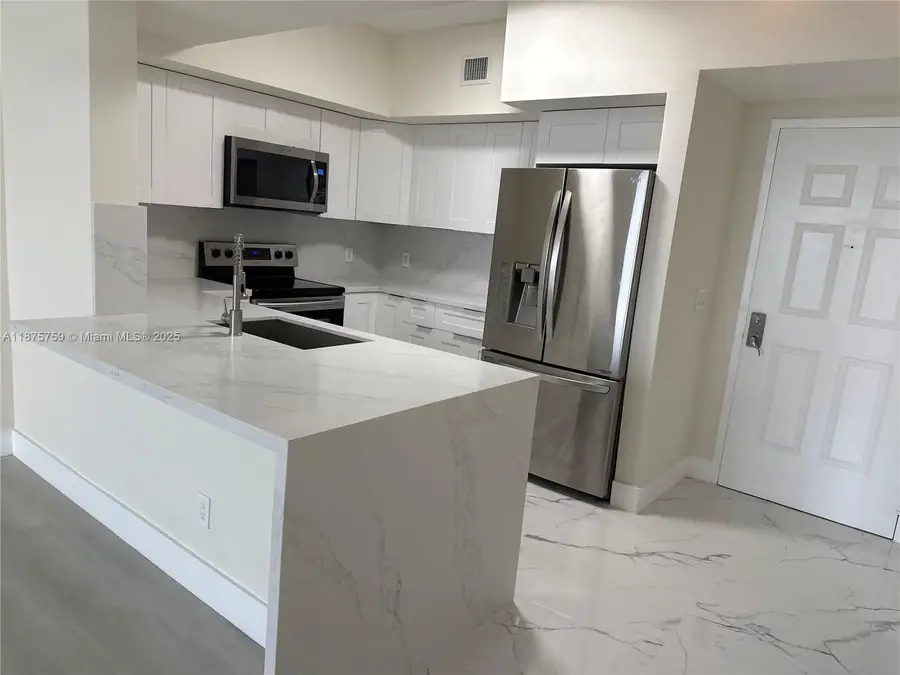 888 S Douglas Rd #1502, Coral Gables, FL 33134 - Image #2