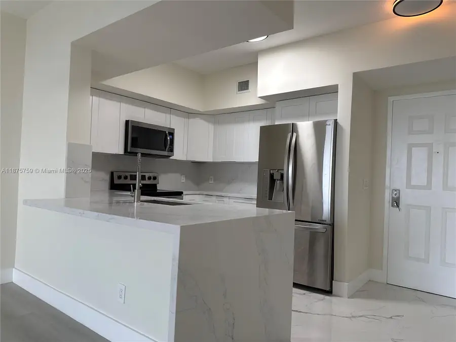 888 S Douglas Rd #1502, Coral Gables, FL 33134 - Image #3