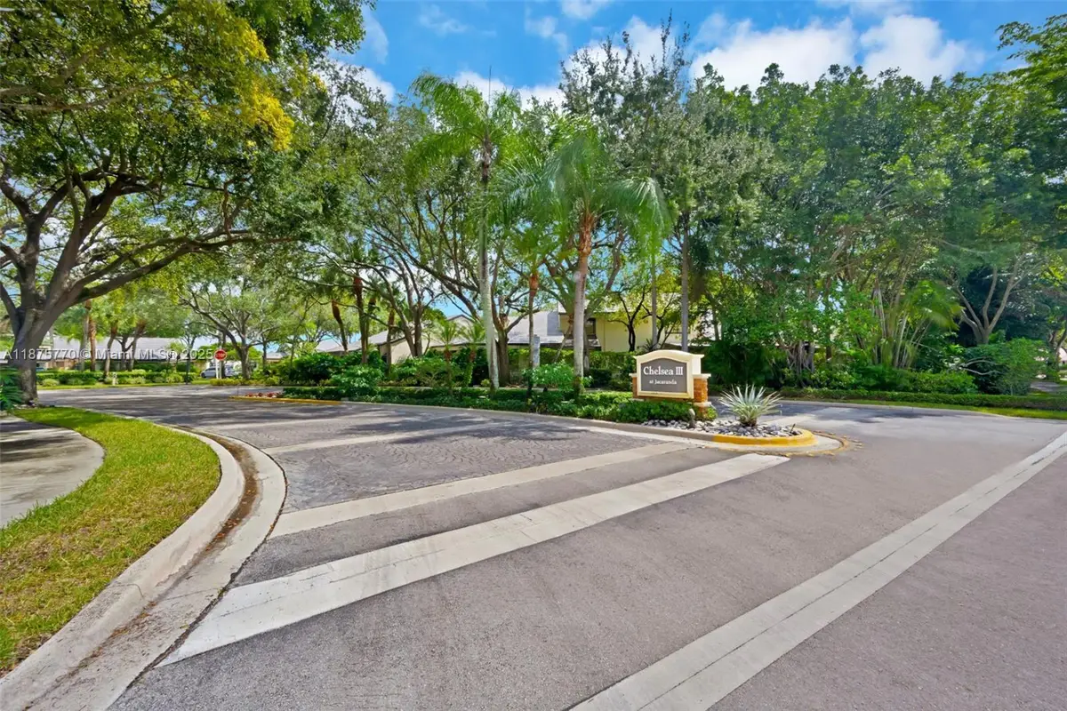 200 NW 97th Ave, Plantation, FL 33324 - Image #1