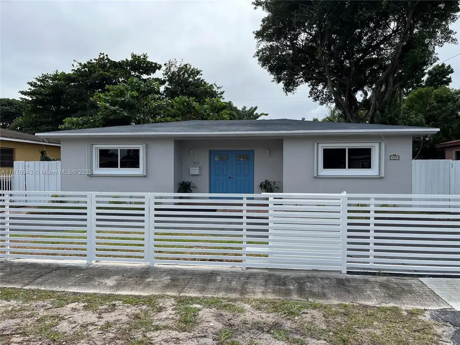 550 NE 174th St, North Miami Beach, FL 33162 - Image #3