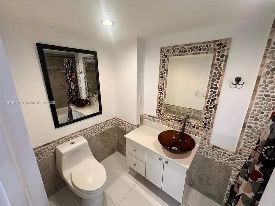 1175 NE Miami Gardens Dr #703, Miami, FL 33179 - Image #3