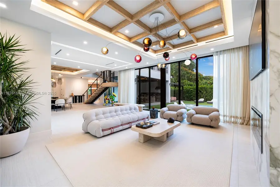 12820 SW 80th Ave, Pinecrest, FL 33156 - Image #2