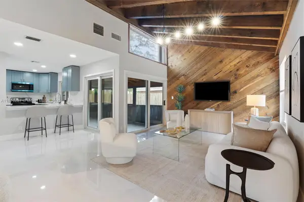 6816 NW 26th Ave, Fort Lauderdale, FL 33309