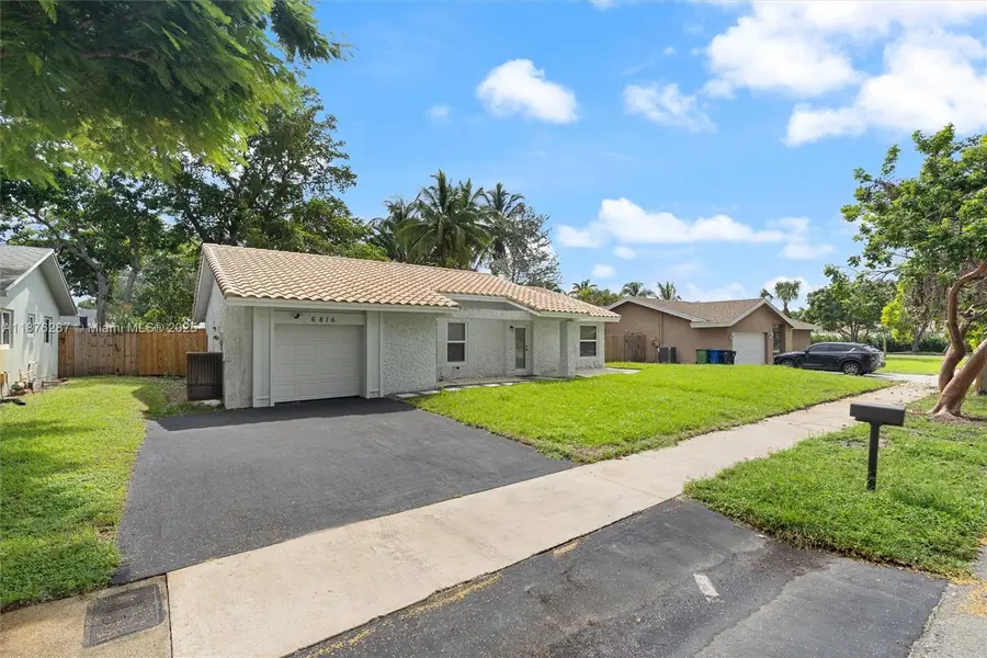 6816 NW 26th Ave, Fort Lauderdale, FL 33309 - Image #3