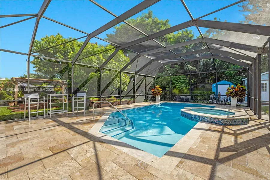 4325 SW 95th Ave, Miami, FL 33165 - Image #3