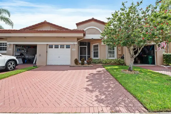 9906 Malvern Dr, Tamarac, FL 33321