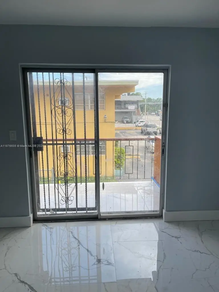 47 NW 47th Ave #10, Miami, FL 33126 - Image #2