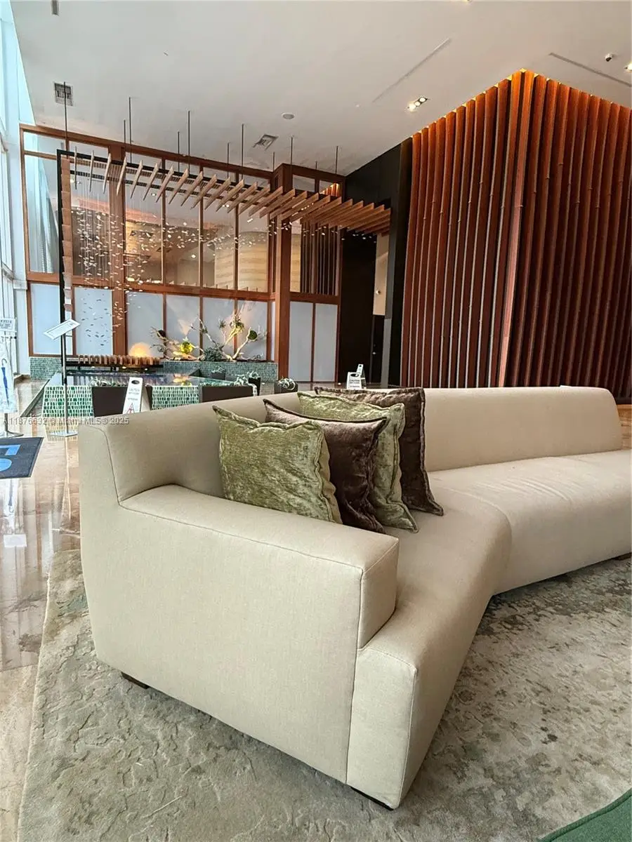 50 Biscayne Blvd #711, Miami, FL 33132 - #1