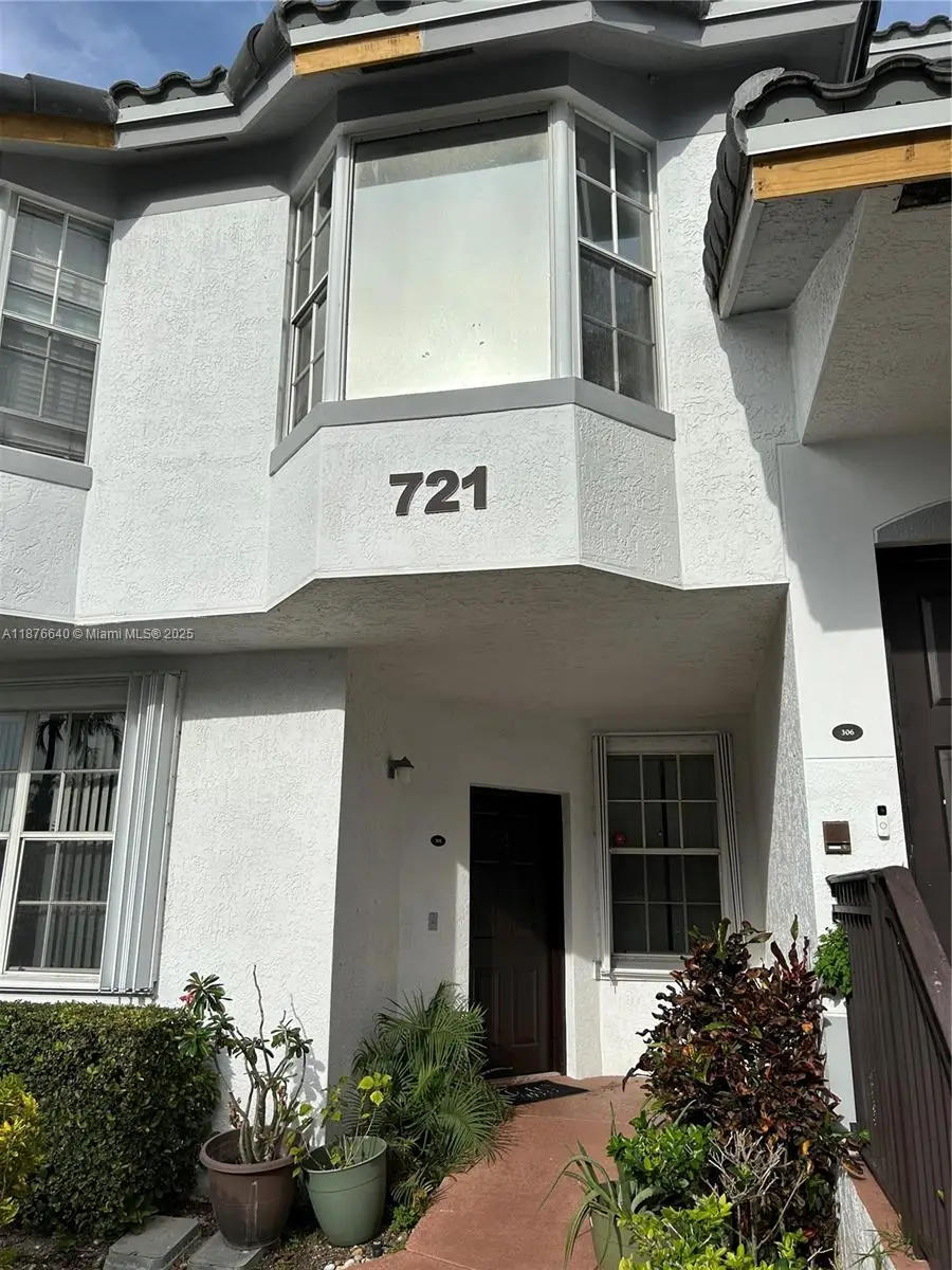 721 SW 148th Ave #305, Sunrise, FL 33325 - Image #3