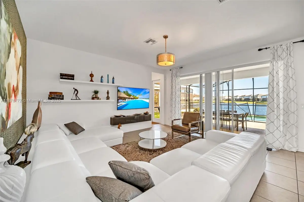 447 Marcello Blvd, Kissimmee, FL 34746 - Image #1