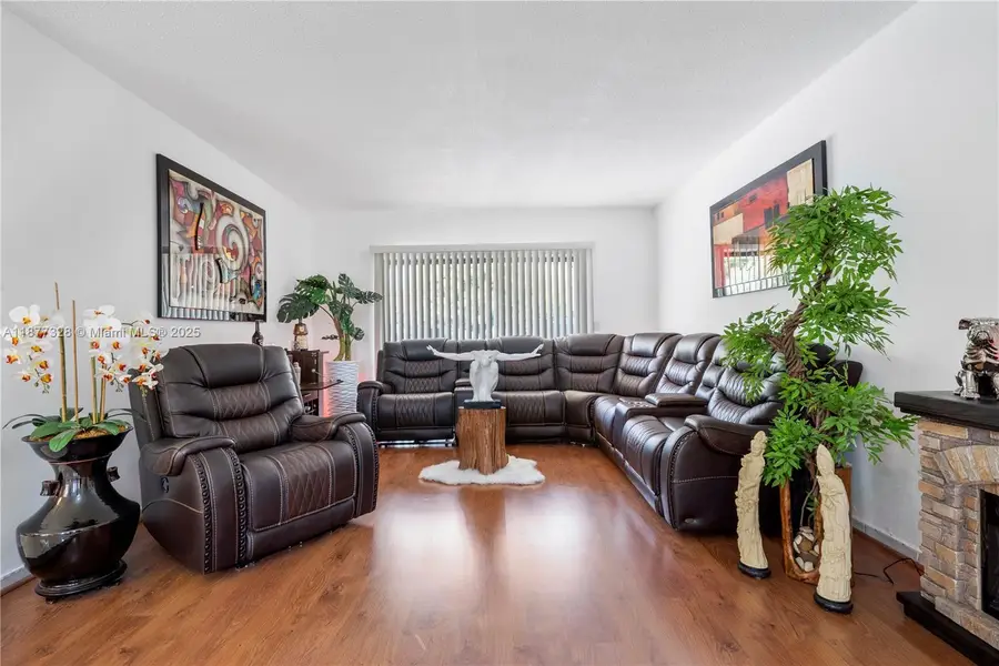 9264 SW 21st Ter, Miami, FL 33165 - Image #3