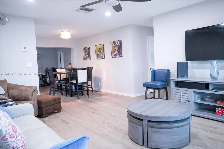 4401 NW 45th St, Tamarac, FL 33319 - #3