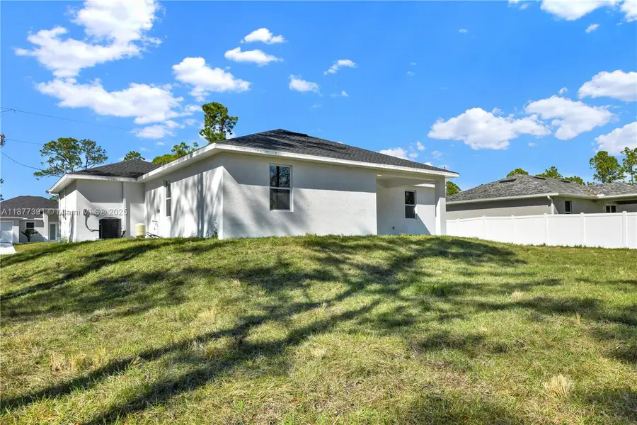 2910 Flora Ave N, Lehigh Acres, FL 33971 - #2