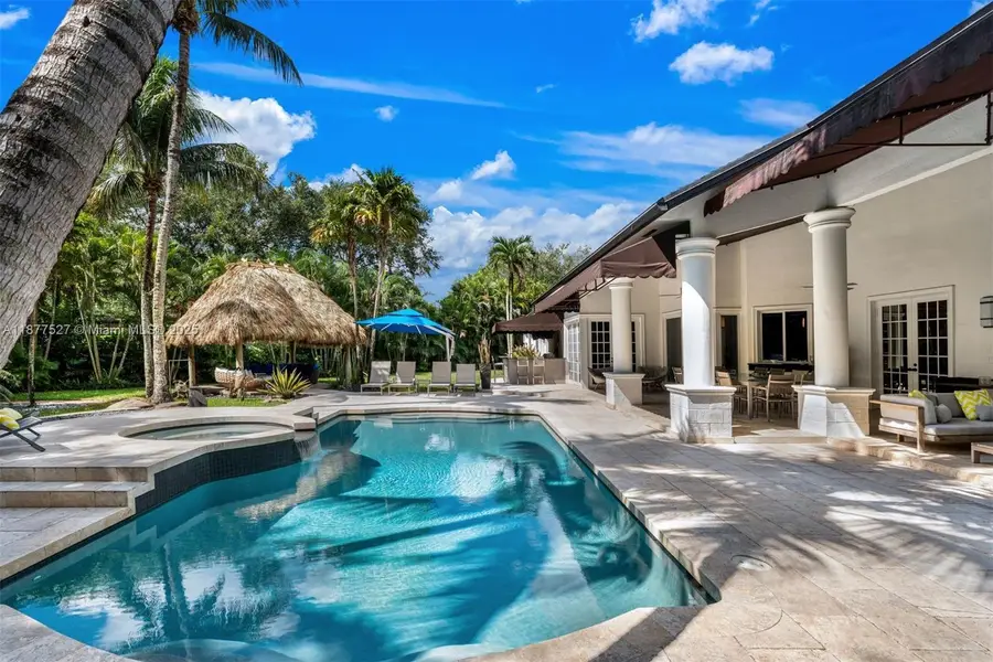 9325 SW 59th Pl, Pinecrest, FL 33156 - Image #2