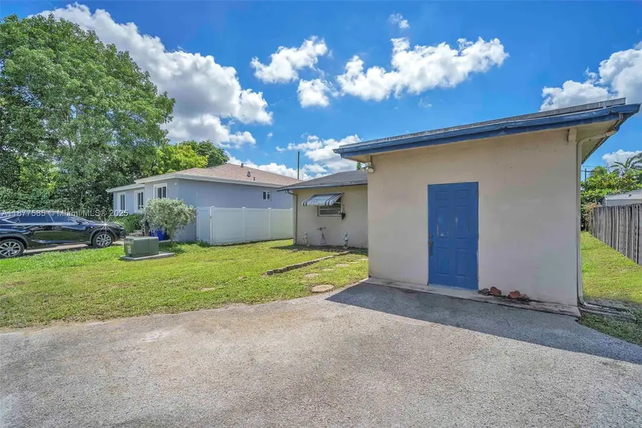 6330 Madison St, Hollywood, FL 33023 - Image #3