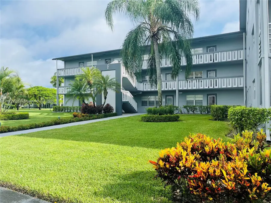 251 S Suffolk F #251, Boca Raton, FL 33434 - Image #2