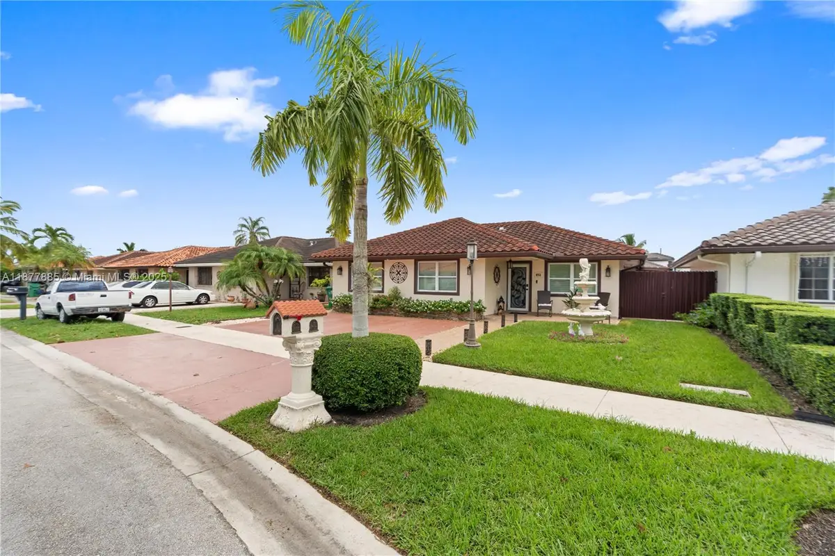 851 NW 132nd Pl, Miami, FL 33182 - Image #1